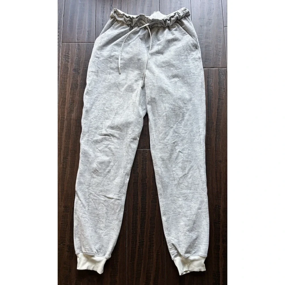 Lululemon Joggers Sweatpants Womens 4 Heathered Gray Yoga Dance Athletic